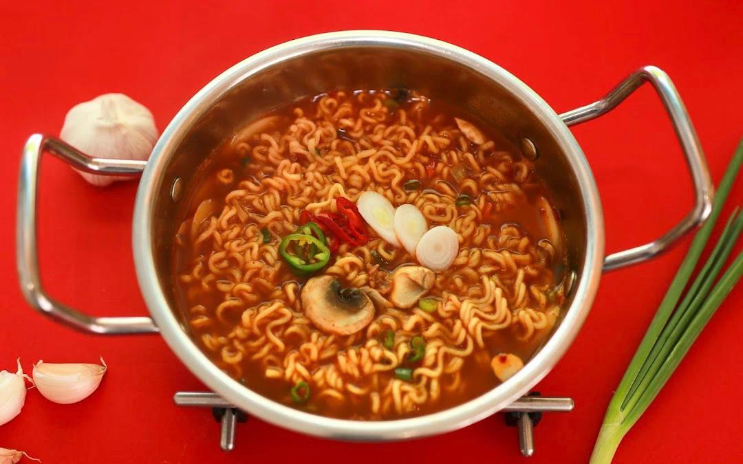 Ramyeon Lab. - korean & vegetarian restaurant in 400104 Cluj-Napoca