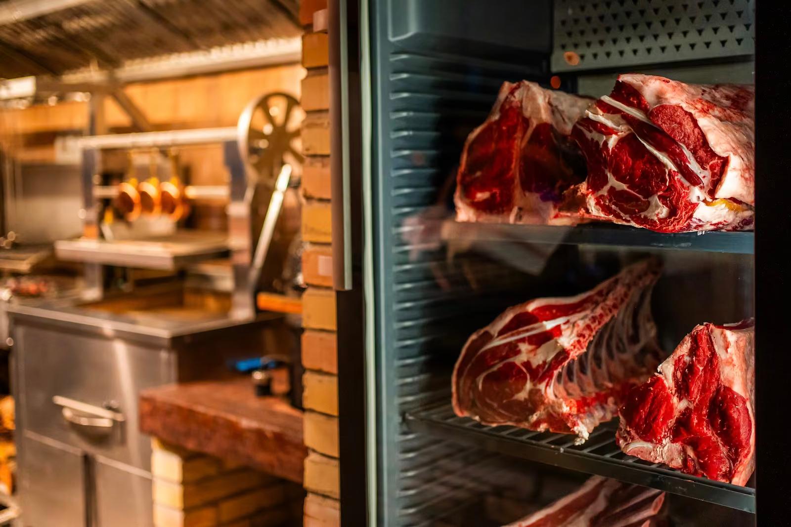 Carnie, zamă și tocană - romanian & steakhouse restaurant in 400535 Cluj-Napoca