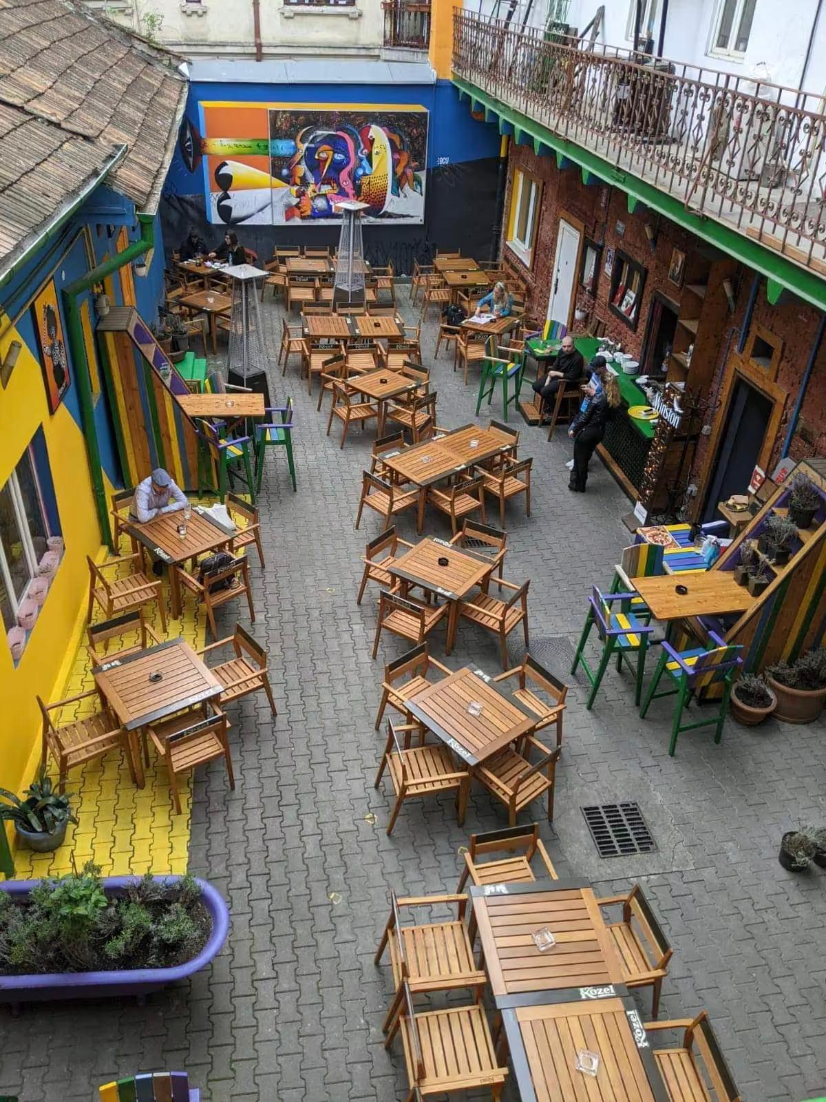 Insomnia - italian & indian restaurant in 400091 Cluj-Napoca