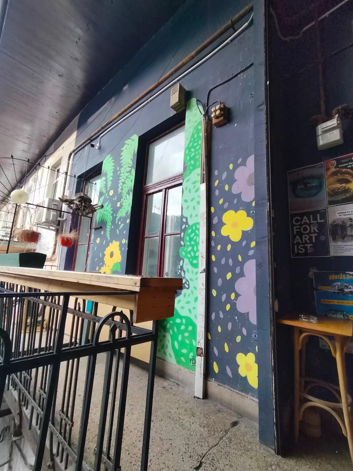 Yolka - pizza & vegetarian restaurant in 400394 Cluj-Napoca
