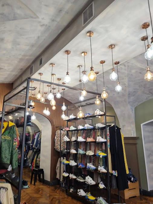 SLOW by Reuse Urban - vintage & coffee - breakfast-brunch & bakery restaurant in 400347 Cluj-Napoca