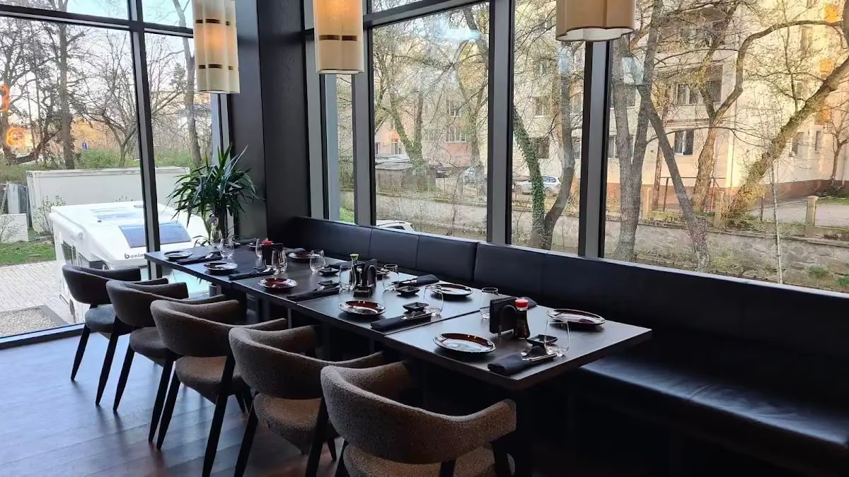Hikari - japanese & sushi restaurant in Cluj-Napoca 400372