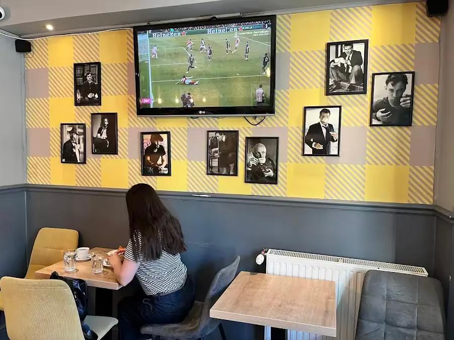 Luvaria - italian & breakfast-brunch restaurant in 400347 Cluj-Napoca