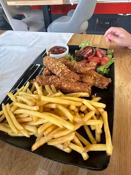 Maricarn bistro - romanian & steakhouse restaurant in Cluj-Napoca