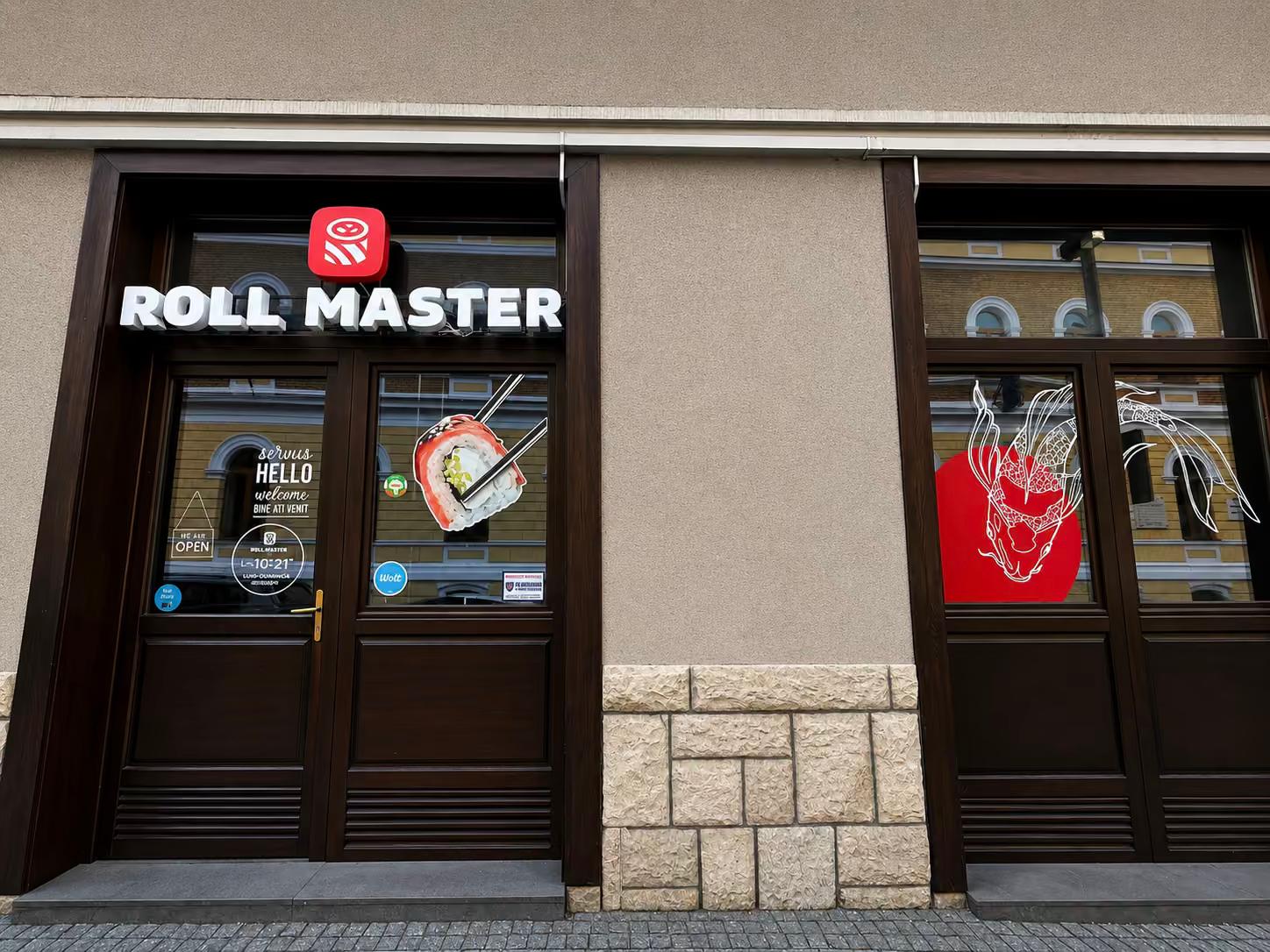 Roll Master - japanese & sushi restaurant in 400023 Cluj-Napoca