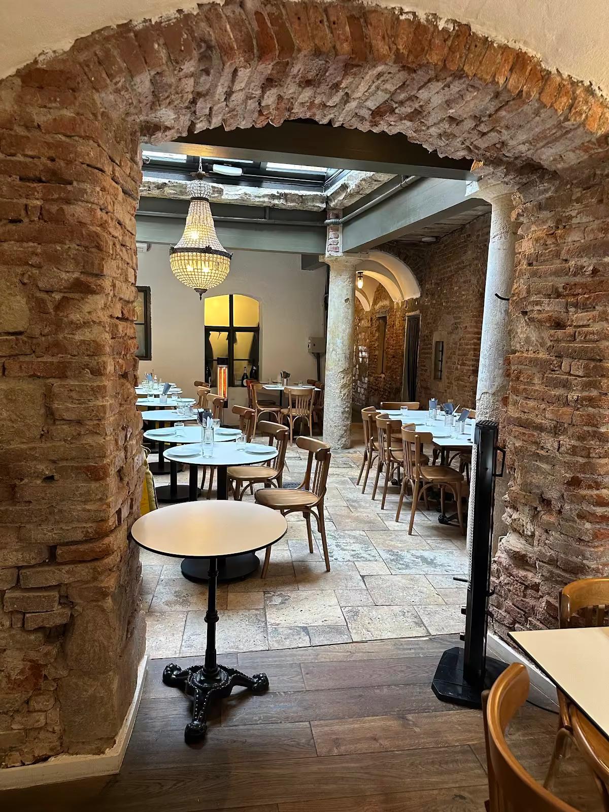 Braseria Locală - eastern-european & romanian restaurant in 400347 Cluj-Napoca