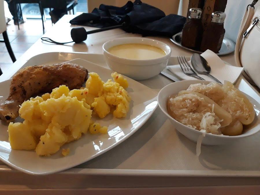 Connection Food - eastern-european & romanian restaurant in 400347 Cluj-Napoca