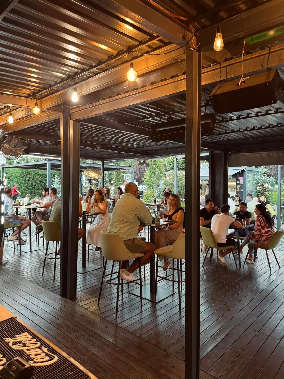 Iconic Garden - Food & Drinks - american & romanian restaurant in 400592 Cluj-Napoca