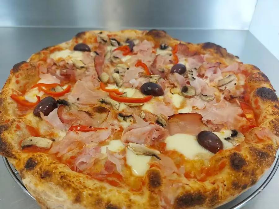 Pizzerie Antonino - italian & pizza restaurant in 407205 Comuna Chinteni