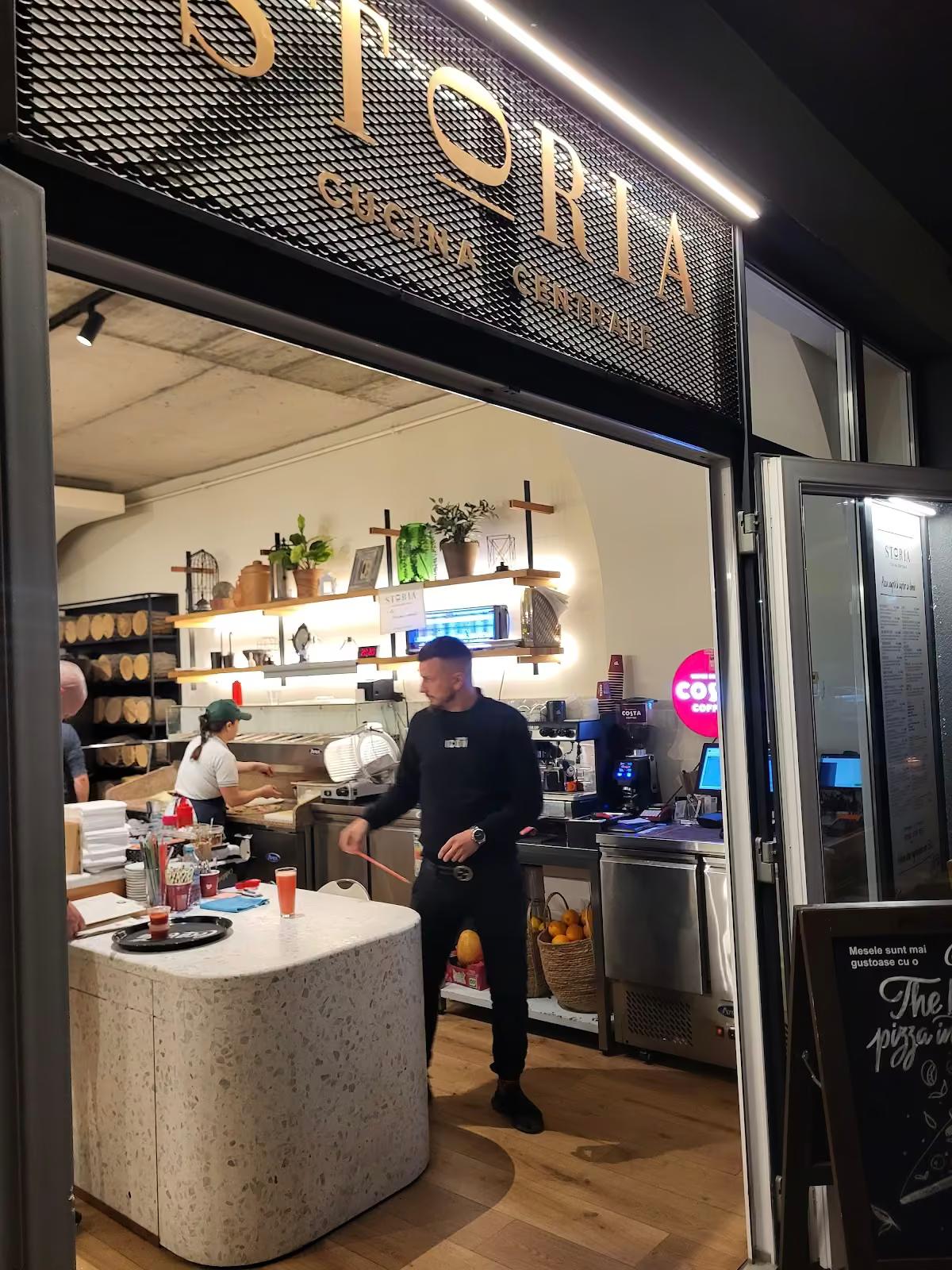 Storia Cucina Centrale - italian & pizza restaurant in 407280 Florești
